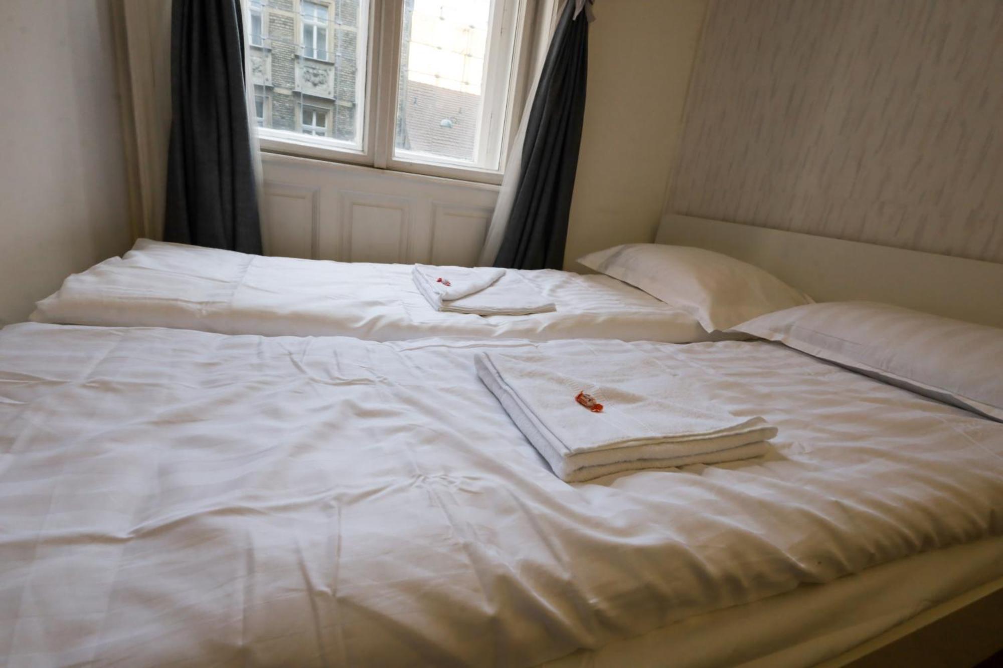 Budapest Pest-Port Apartment 4 Rooms For 16 Person Extérieur photo